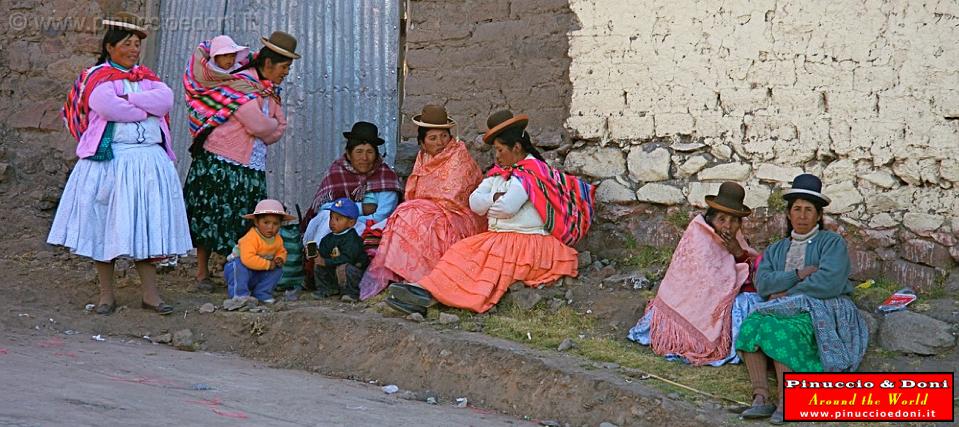 PERU - Village festivity on the road to Puno  - 06.jpg